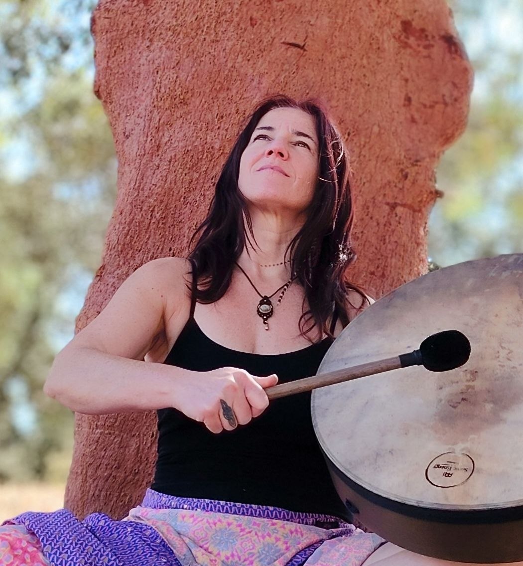Silvia con handpan